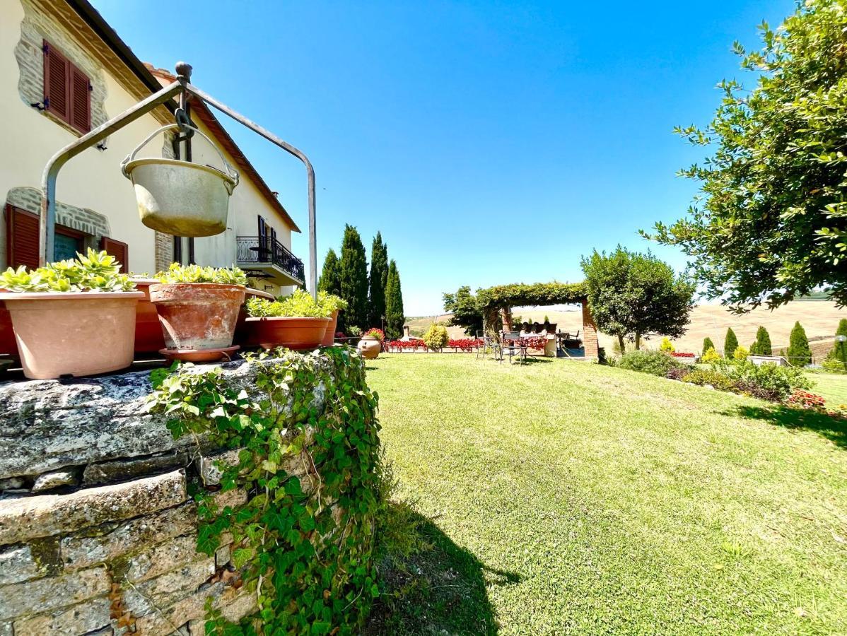 Poggiosalto In Toscana Пиенца Екстериор снимка