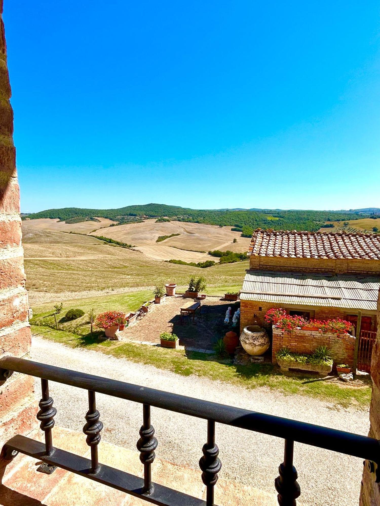 Poggiosalto In Toscana Пиенца Екстериор снимка