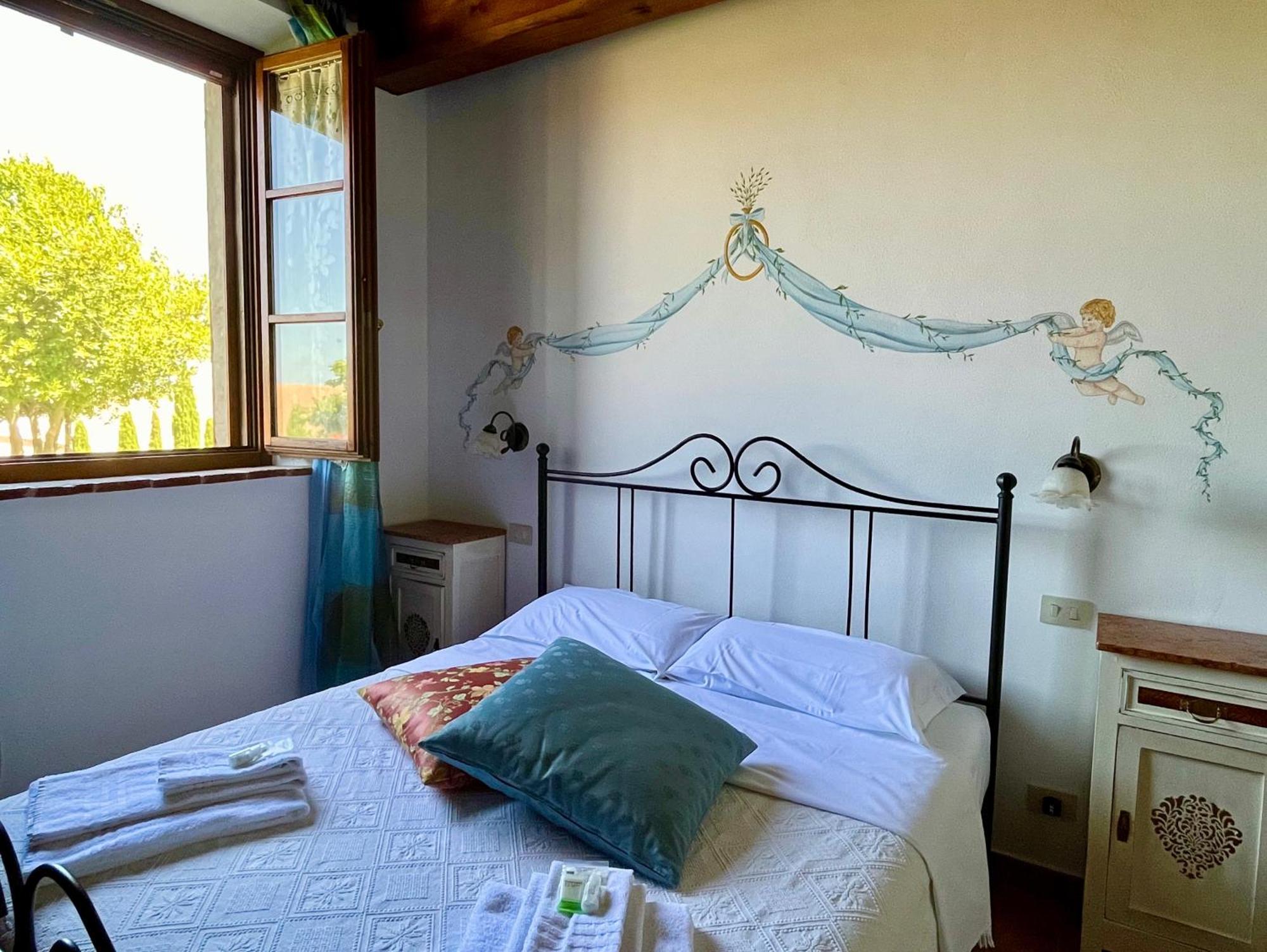 Poggiosalto In Toscana Пиенца Екстериор снимка